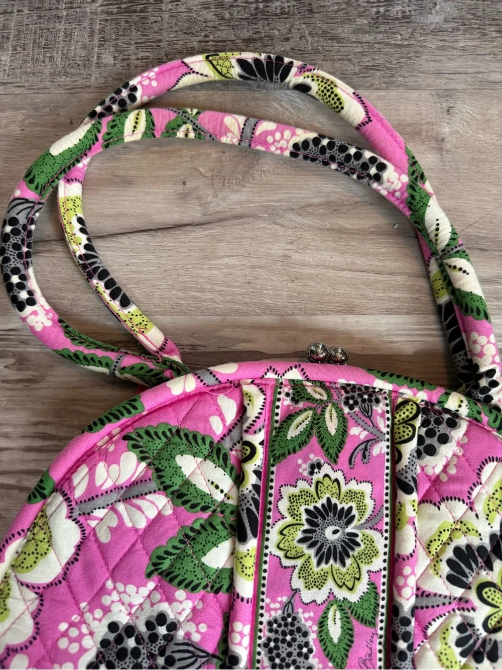 Vera Bradley Eloise Frame Bag In Retired Priscilla Pink Kiss Lock Closure Floral